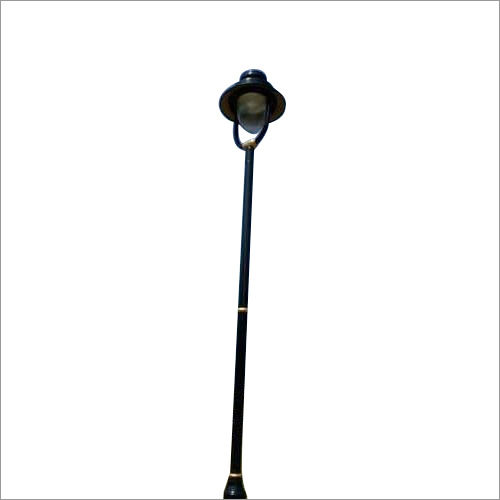 Black Heritage Pole Mounted Lights