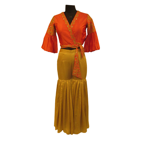 Ladies Designer Crop Top With Sharara Style Plazo Bust Size: 36 Inch (In)