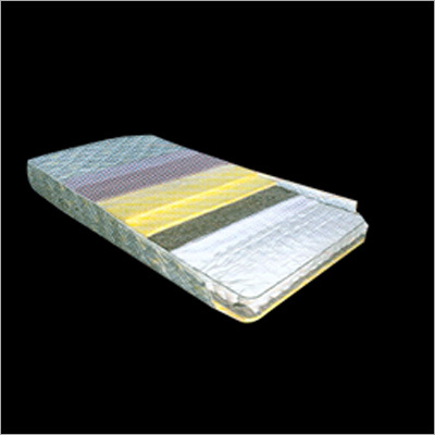 फोम गद्दे