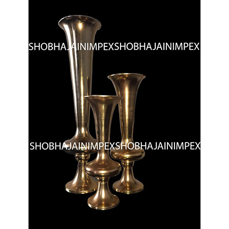 Metal Flower Pots - Metal, 15-18 Inch Height, Customized Color | Antique Effect, 10-15 Kg Weight, Ideal for Wedding Decoration