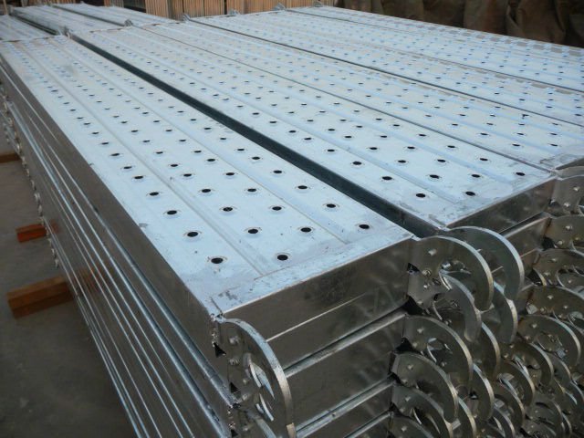 Gi Anti Skid Walkway Plank - G.i & M.s Sheet, Hot Dip Galvanized Finish | Durable, Rugged Construction, Eye-catching Design