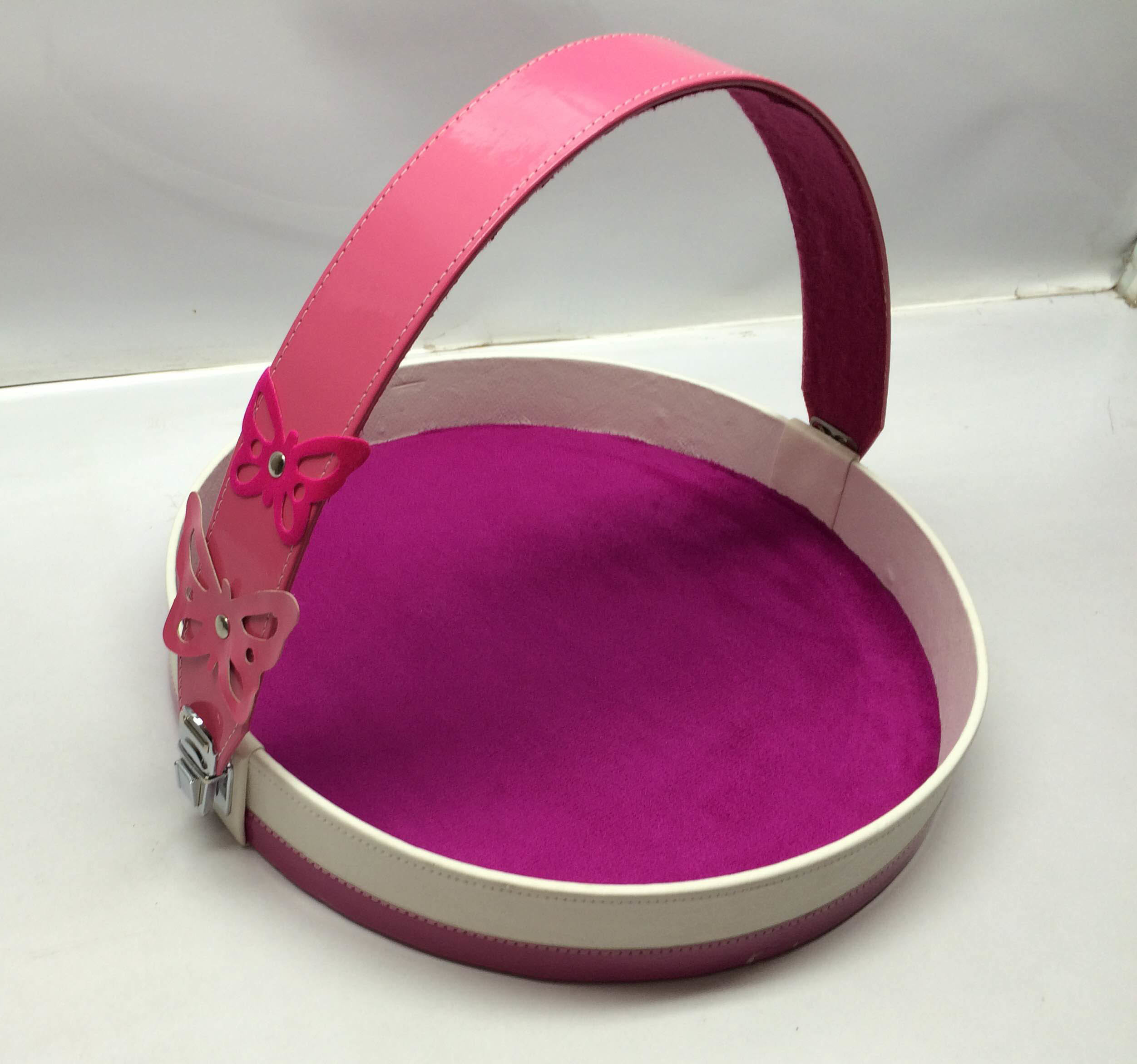 Board & Rasin Hamper Basket