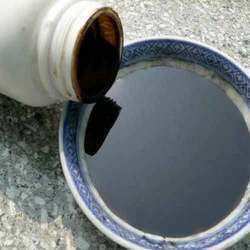 Pine Tar / Heptane