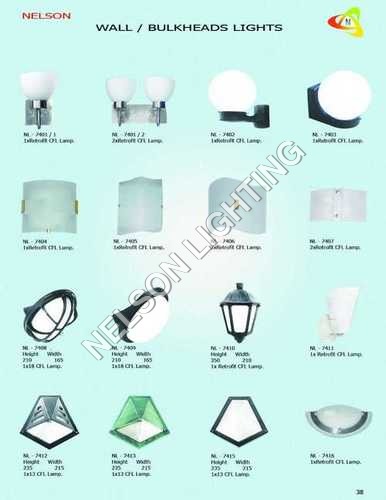 व्हाइट बल्कहेड्स लाइट्स