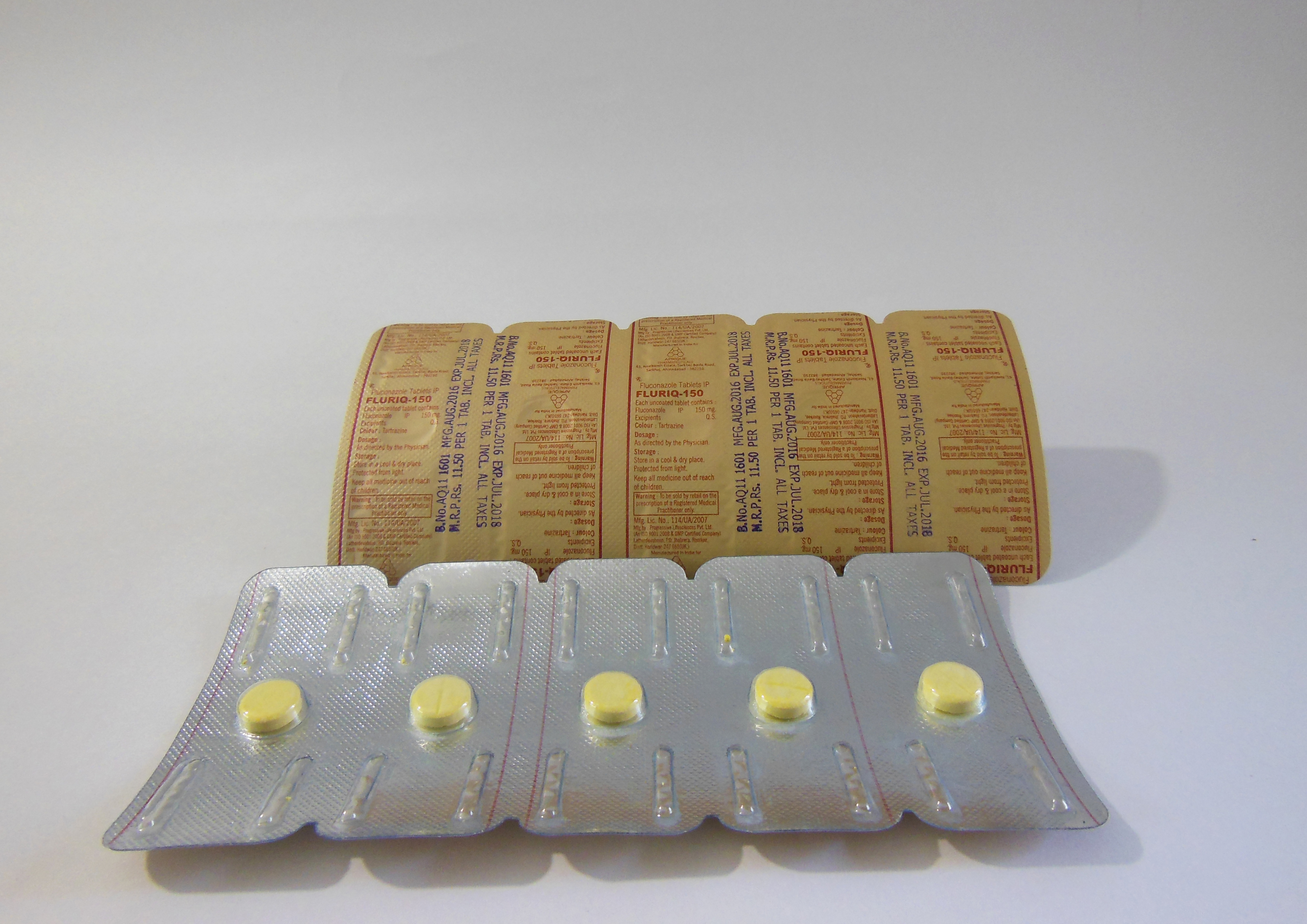 Fluconazole Tablet - Antifungal Formulation For Blastomycosis & Candidiasis, 90% Bioavailability, Fast Action, Liver Metabolized, Kidney Excreted, Store In Dry Place