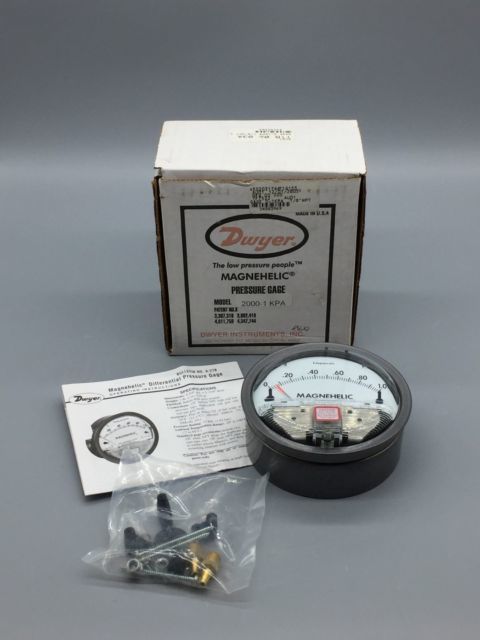 Dwyer Magnehelic Differential Pressure Gauge Model 2000-1kpa