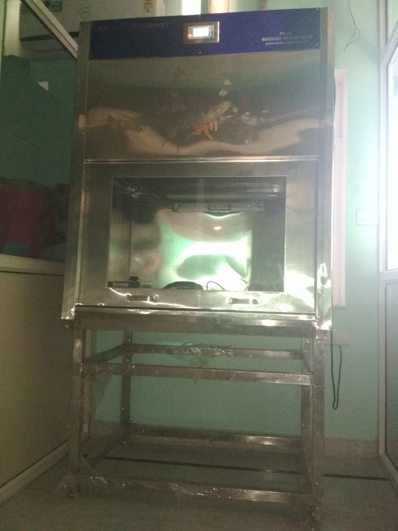 Laminar Air Flow Unit - Stainless Steel, Variable Dimensions | Hepa Filtration, Uv Sterilization, Microprocessor Controls, Clean Workspace, <65db Noise