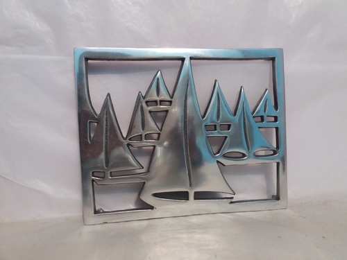 Aluminium Trivets