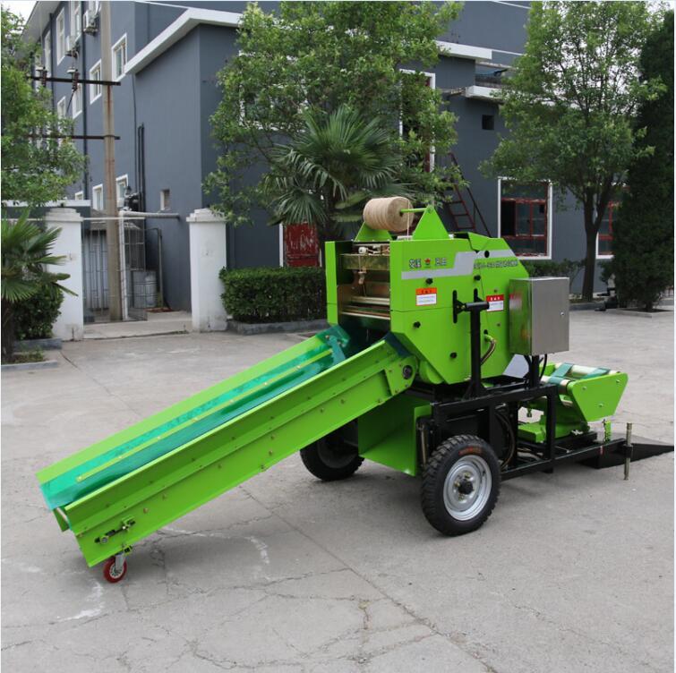 Small Silage Baler Automatic Bales Making Machinery Capacity: 2000 Kg/hr