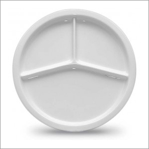 डिस्पोजेबल प्लास्टिक प्लेटें