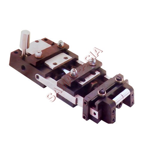 Heavy Duty Pneumatic Strip Feeder Air Consumption: 5 - 7 Kg