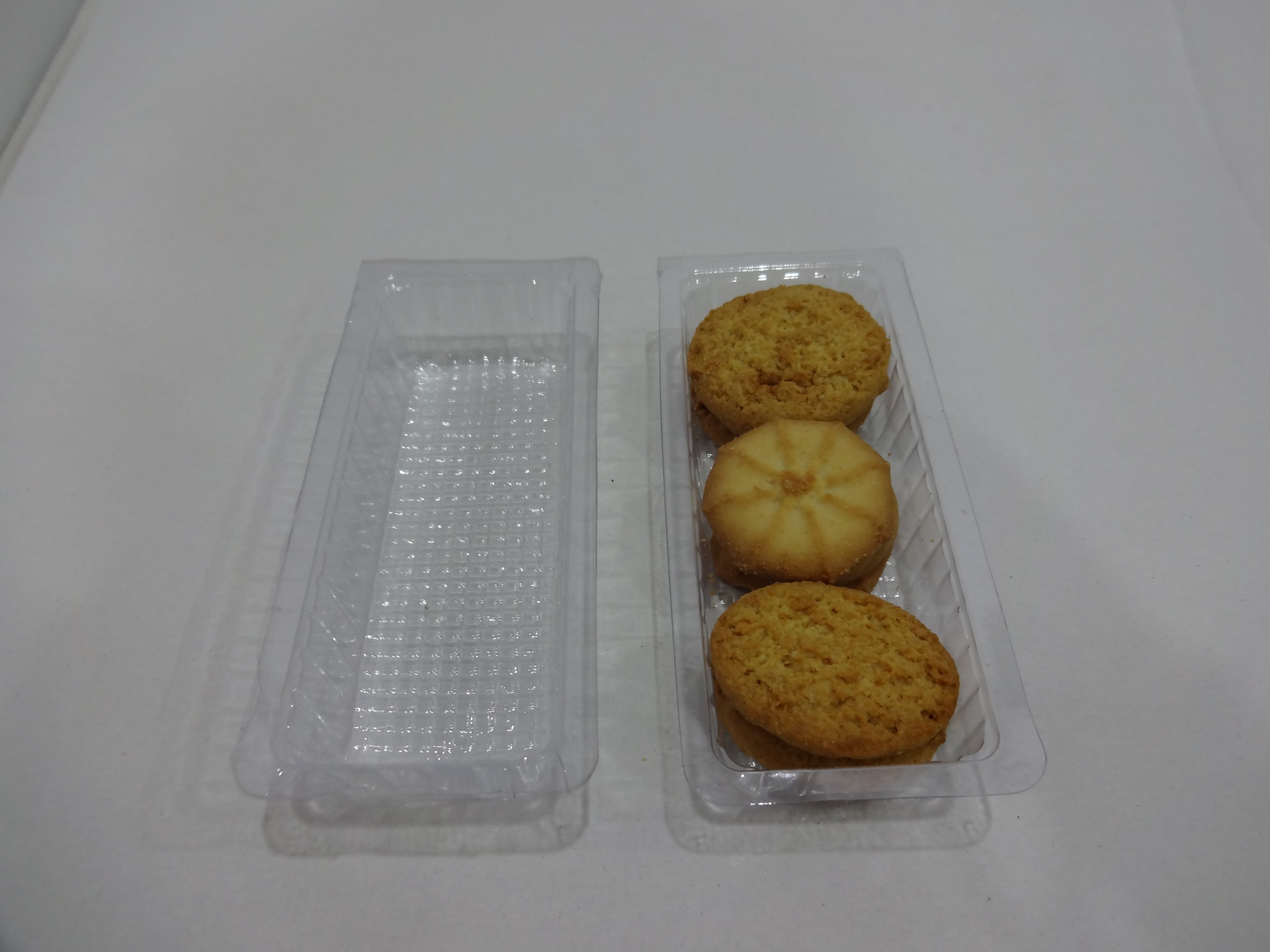 Bar Cake Tray Hardness: It Hard Enough To Protect The Goods In It