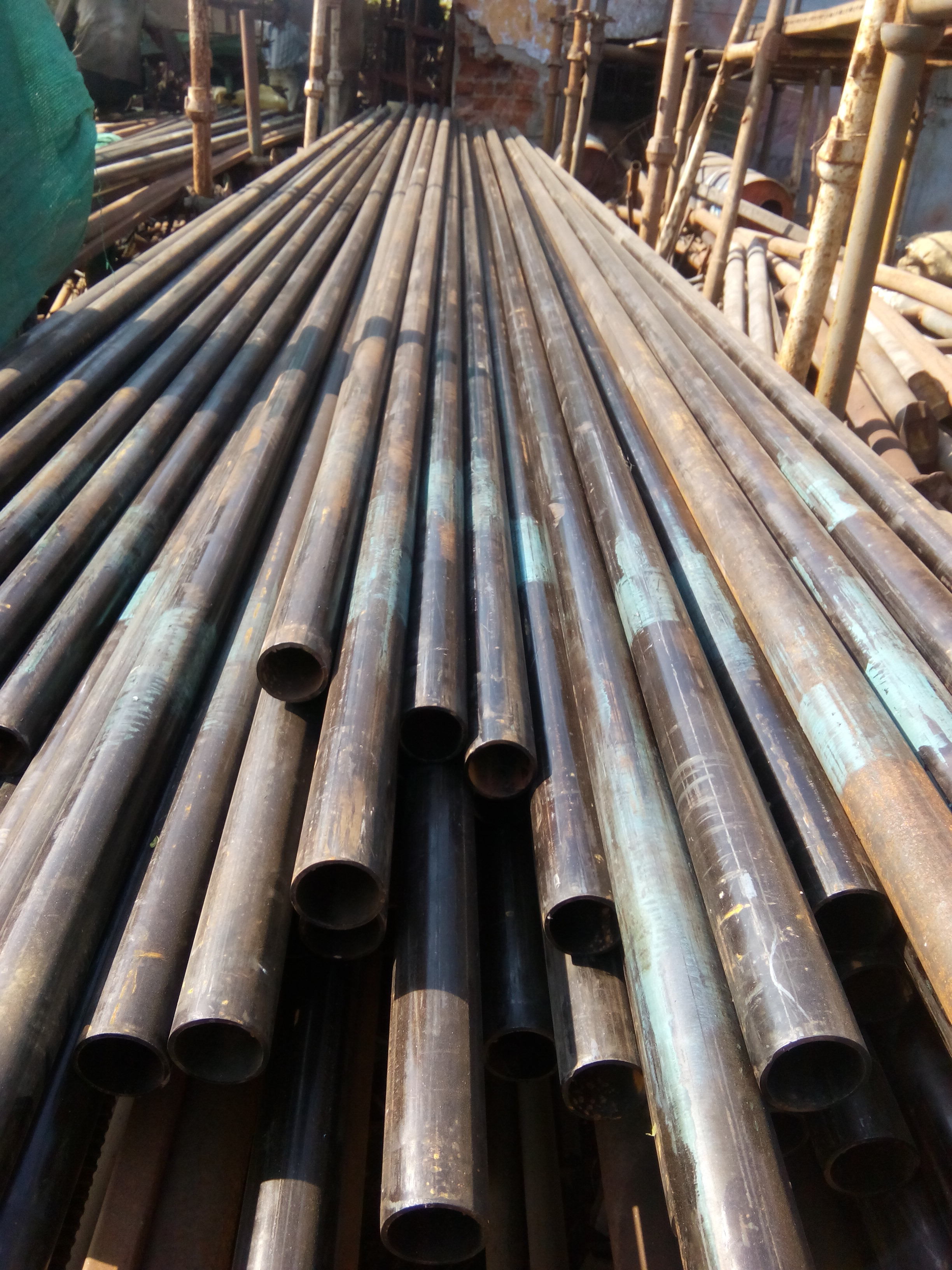 Scaffolding Ms Pipe - Mild Steel, 48mm Diameter, 6m Length, Erw Technique | Optimum Strength, Flawless Finish, Durable Make By Tata/jindal/apollo/asian
