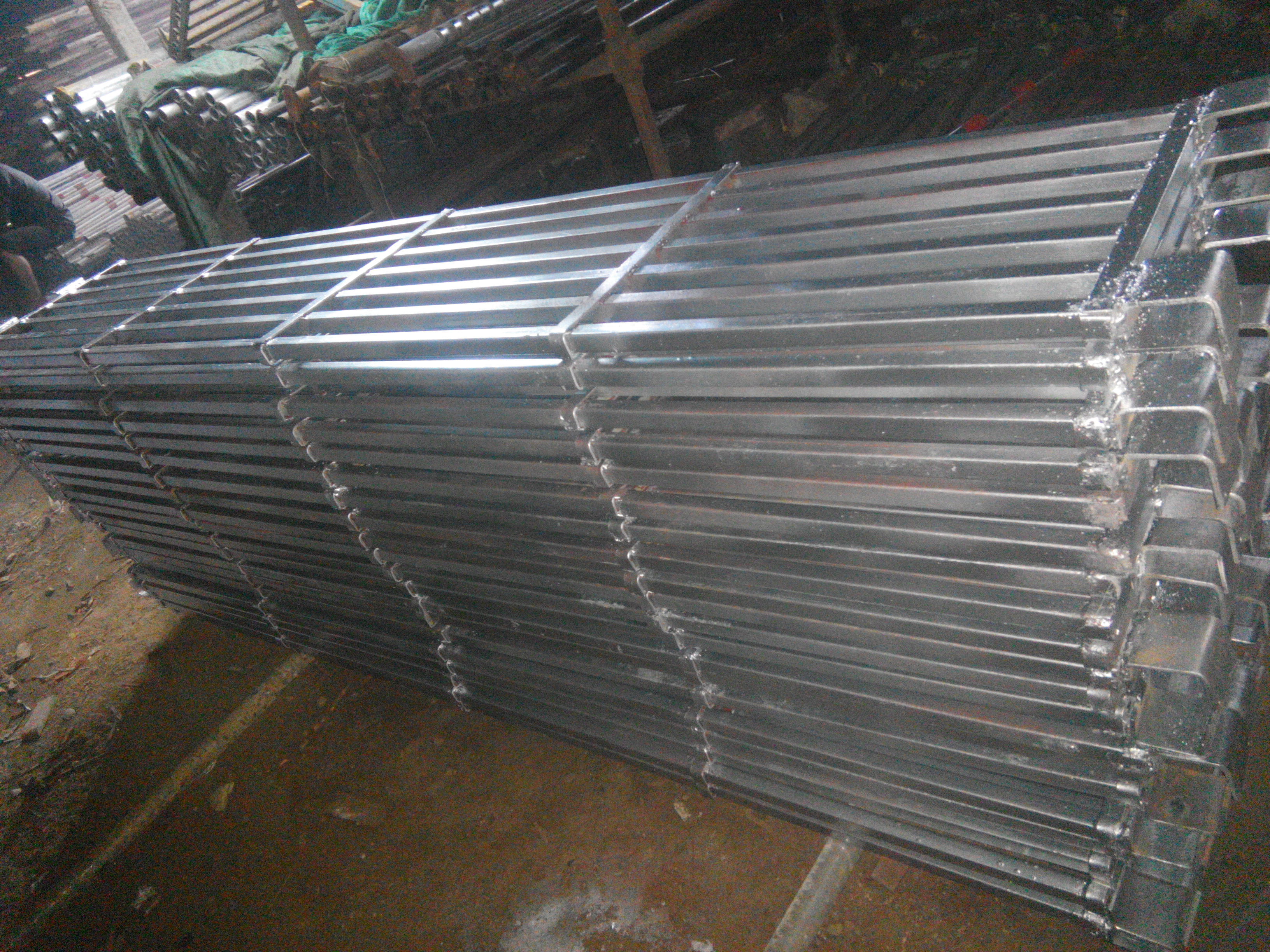 Ms Walkway Plank - Steel, Robust Design | High Performance, Moisture Resistant, Low Maintenance, Corrosion Free, Excellent Structural Strength