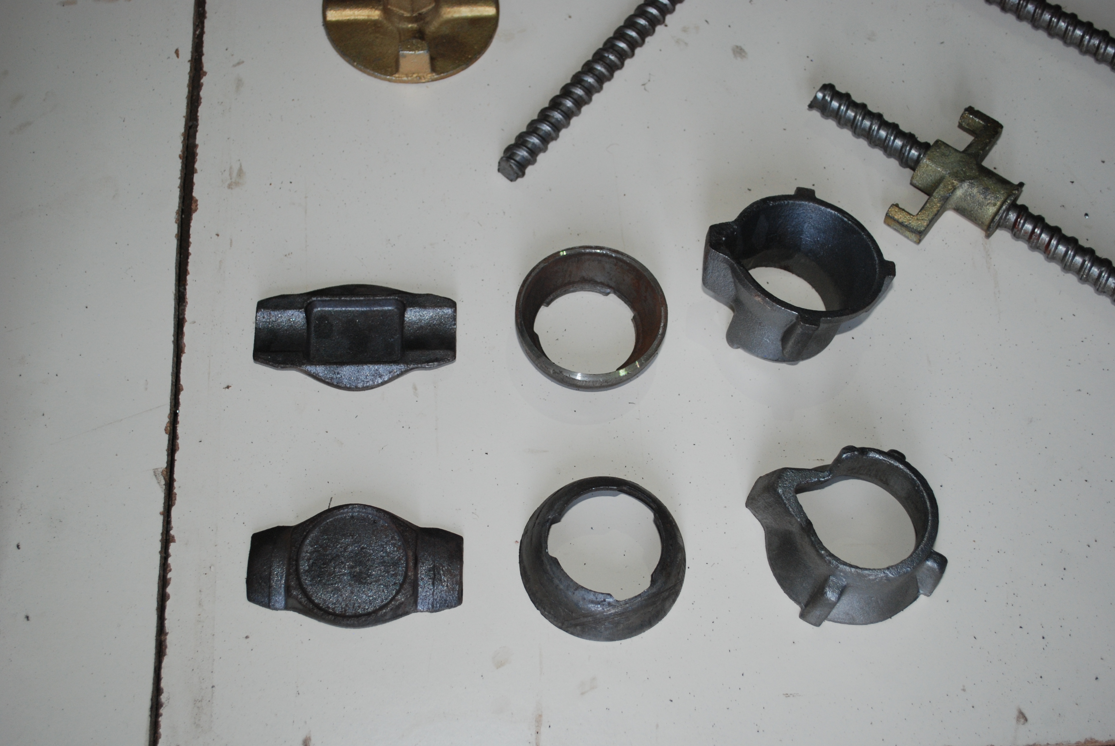 Scaffolding Top Cup - Malleable Iron, High Loading Capacity , Easy Installation And Long Service Life Features