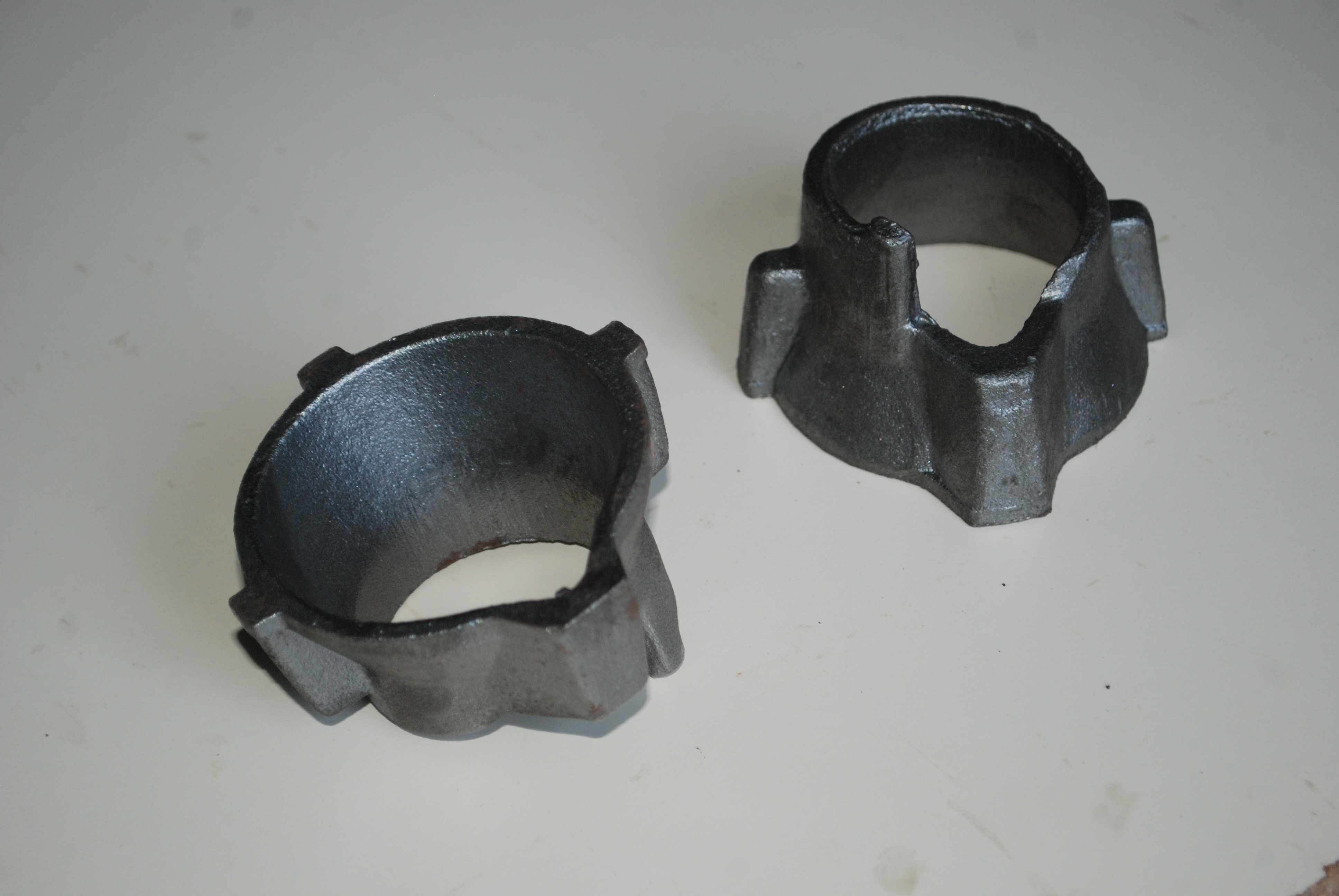 Scaffolding Top Cup - Malleable Iron, High Loading Capacity , Easy Installation And Long Service Life Features