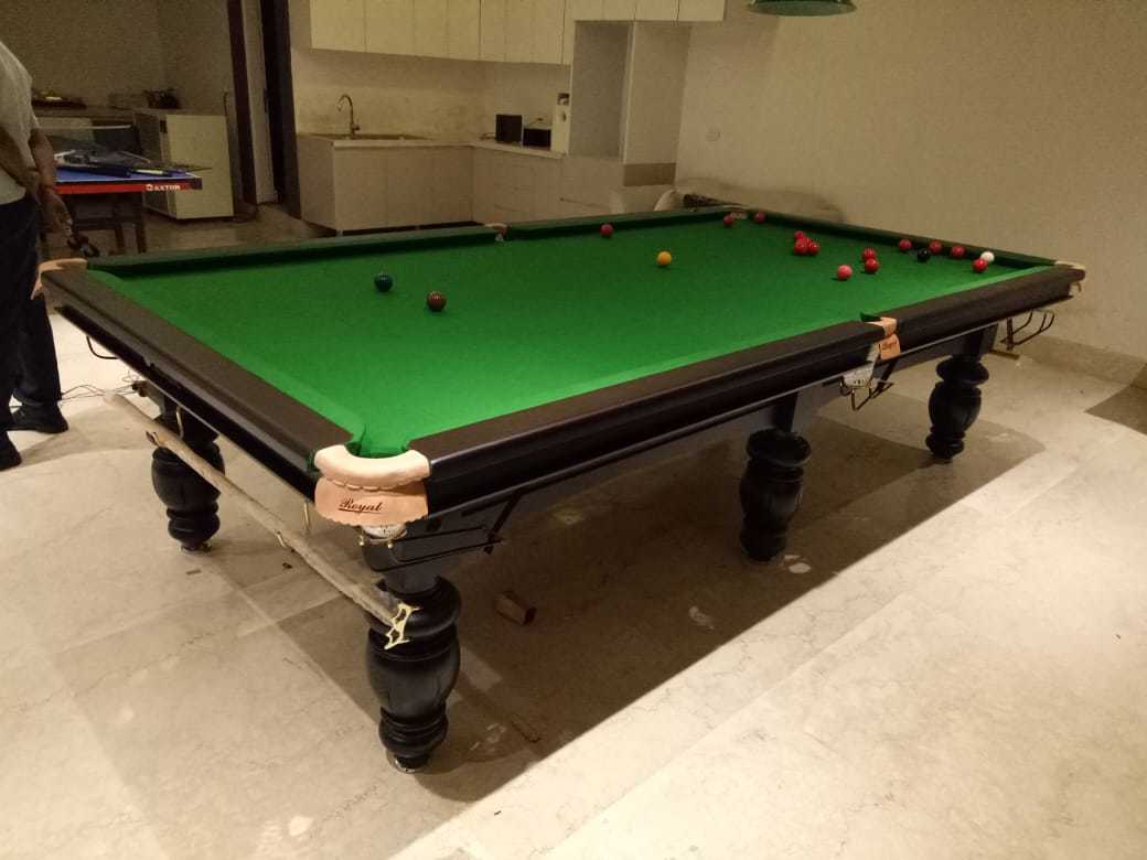 Mini Billiards Table - Cue Forearm: Ash Wood