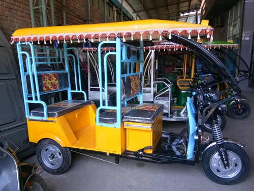 Desgine E-Rickshaw
