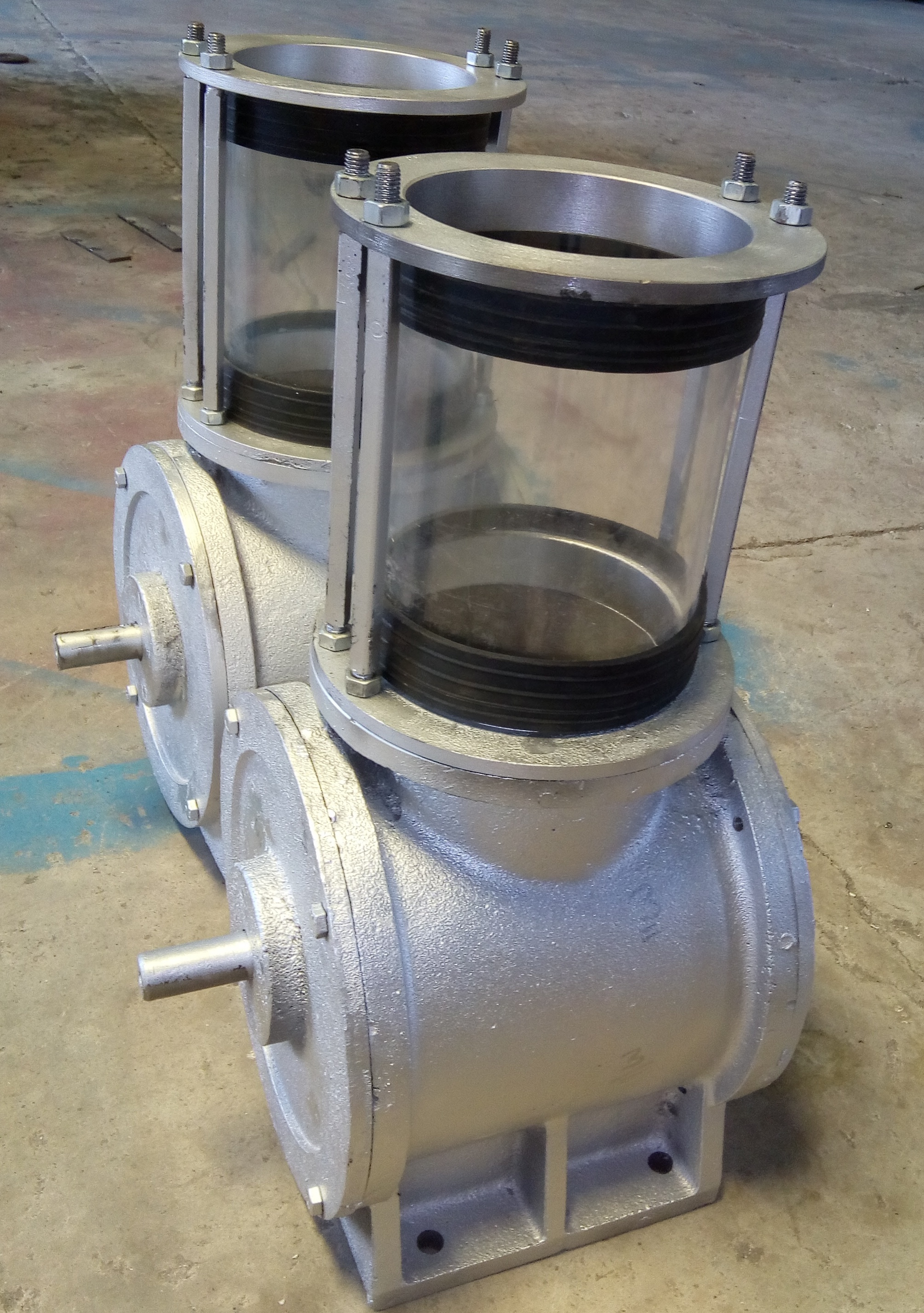 Rotary Airlock - Color: White