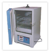 Bacteriological Incubator