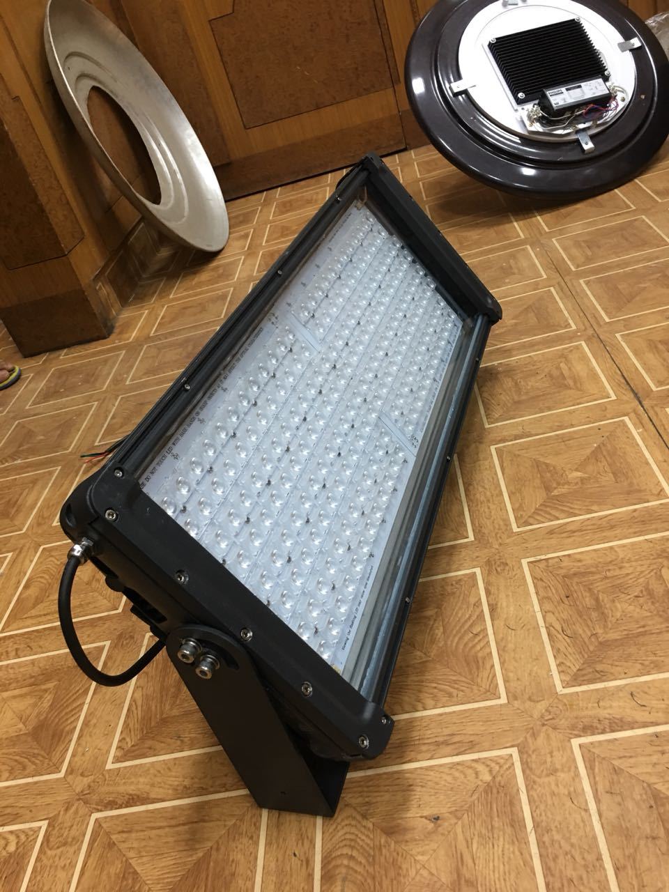 500w Led Flood Light - Color: Grey