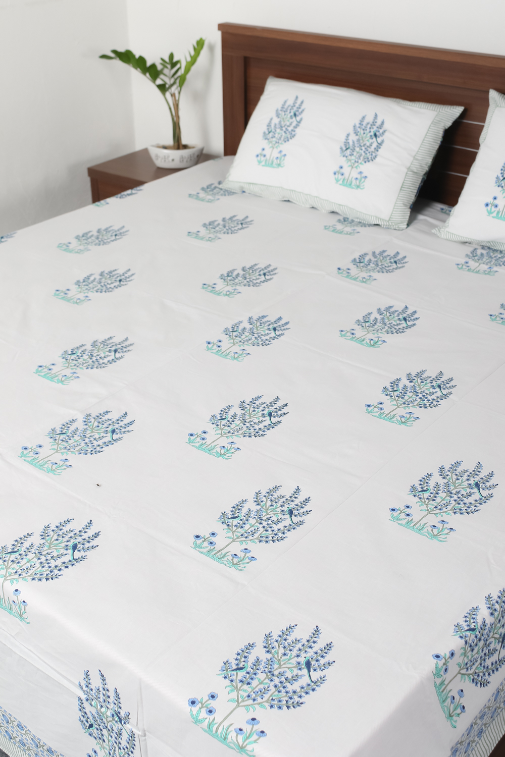 White Hand Block Bedsheet