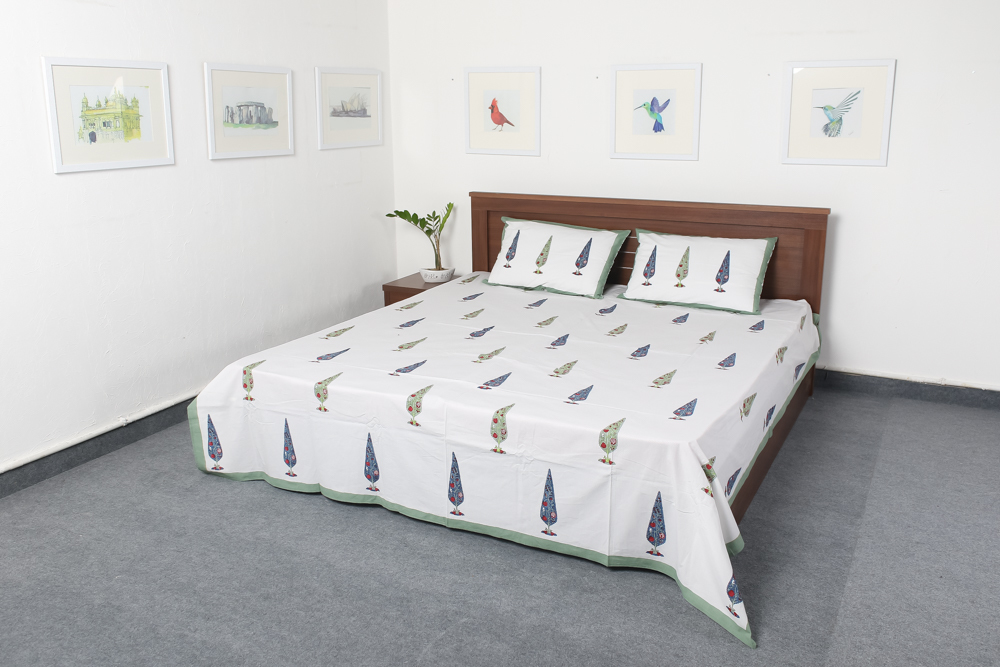 White Printed Cotton Bedsheet