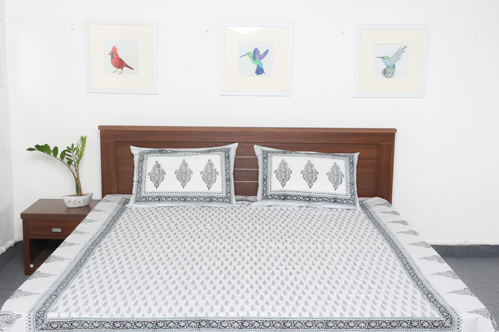 White Pure Cotton Bedsheets