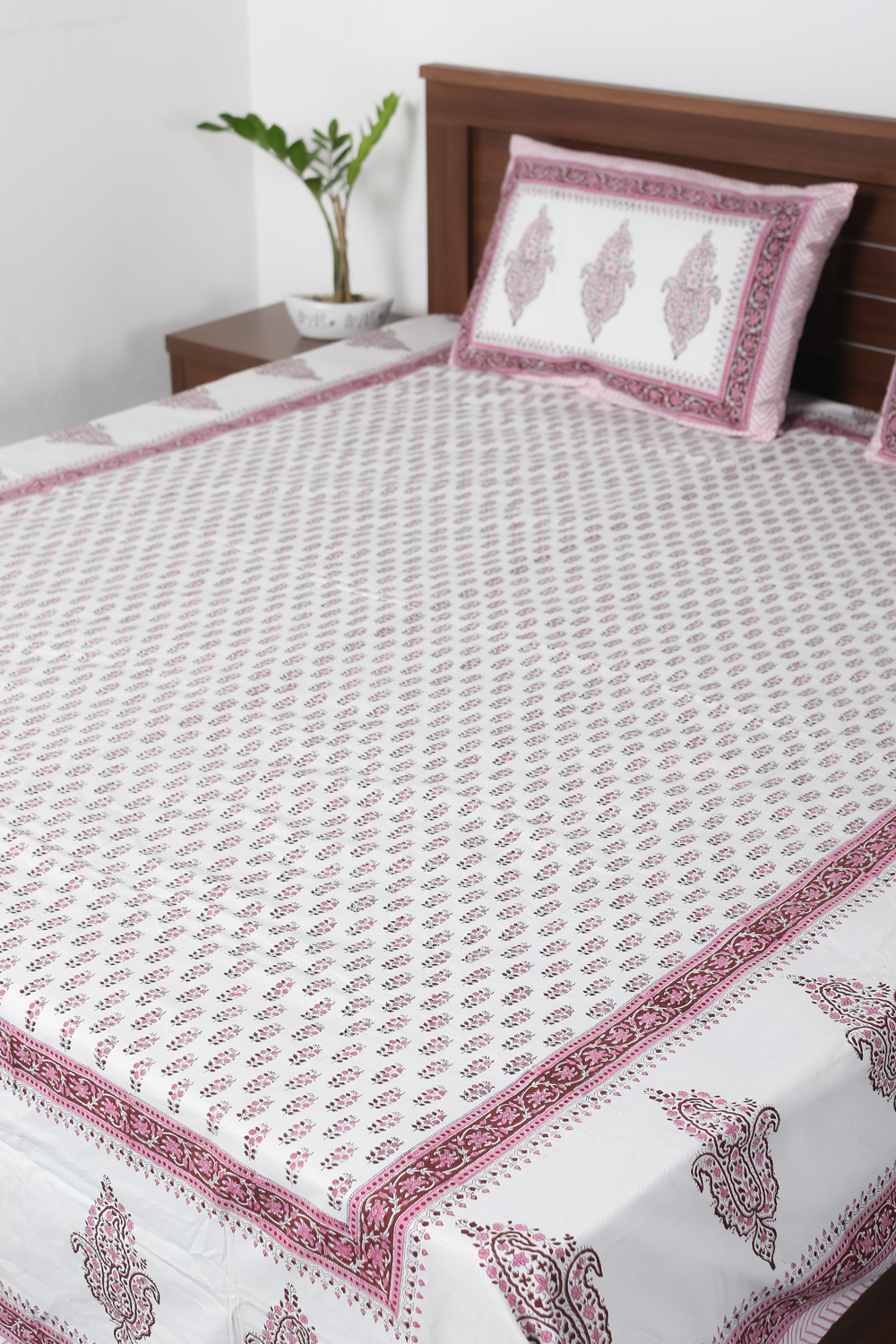 White Pure Cotton Bedsheet