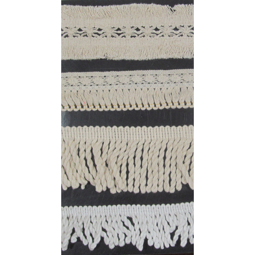 Fringes Lace