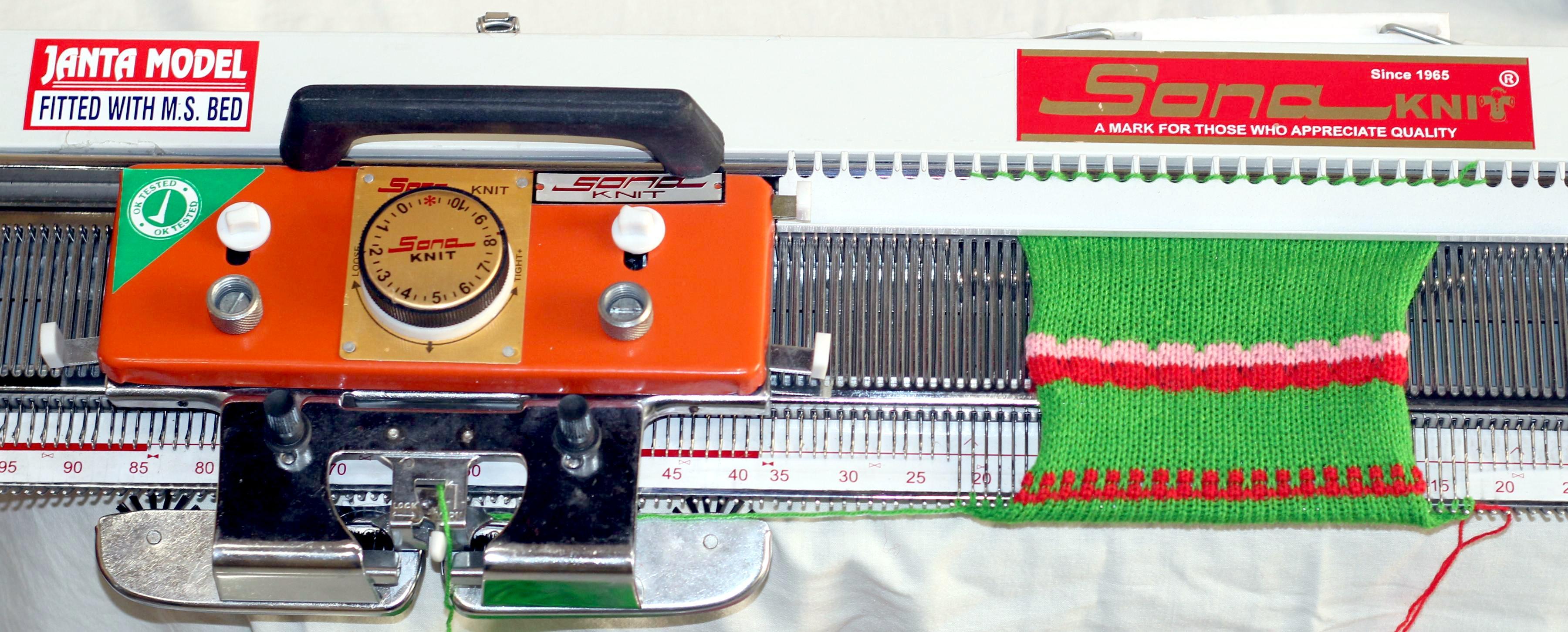 Princess Hand Knitting Machine - High-quality Materials, Compact Design For 200 Needles | Easy To Operate, Longer Working Life, Low Maintenance