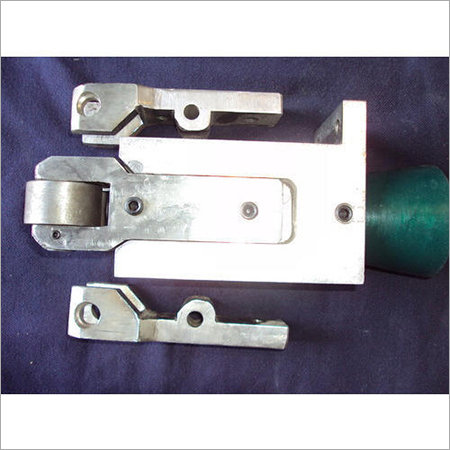 840 Roller Entry Guide Box
