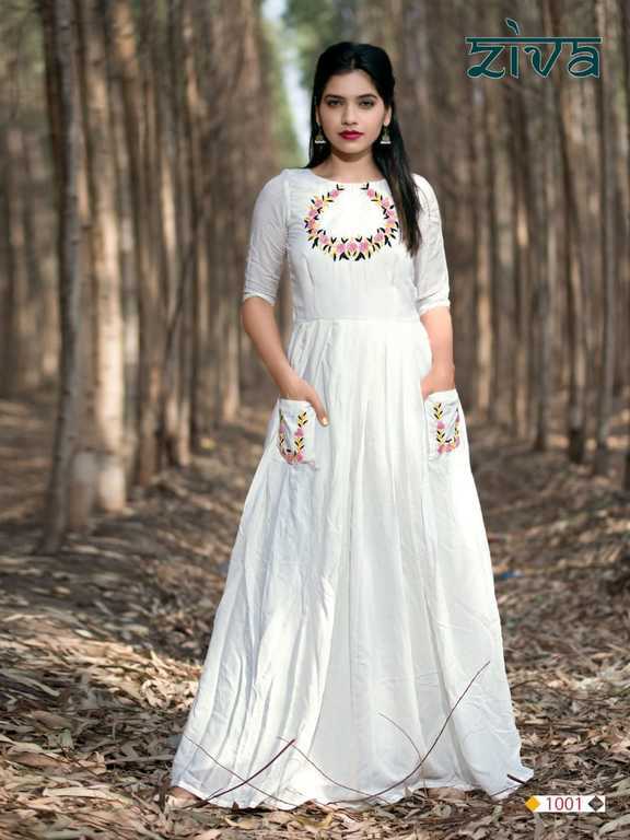 व्हाइट फ़ेस्टिवल डिज़ाइनर कुर्तिस