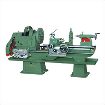 Heavy Lathe Machine