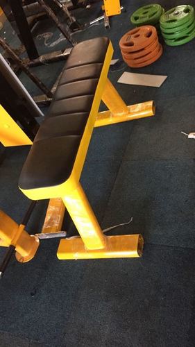 सादा बेंच