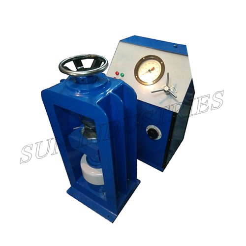 Cube Testing Machine - Steel Construction, Customizable Capacity , High Strength Durable Design, Easy Operation, Low Maintenance, Accurate Testing