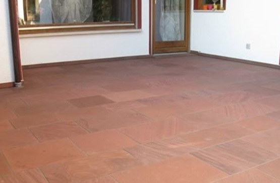 Mandana Stone Lining