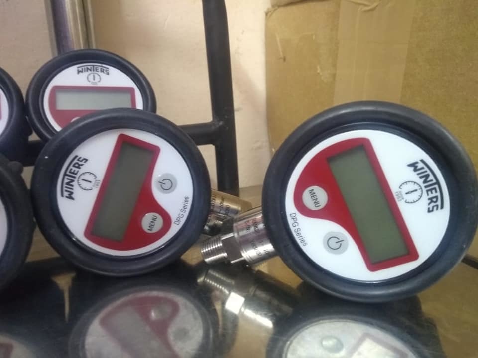 Winters Digital Pressure Gauge Model No Dpg222r11