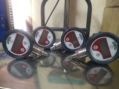 विंटर्स डिजिटल प्रेशर गेज -1 से 10 बार