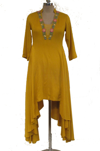 Ladies Designer Tunic Bust Size: 36 Inch (In)
