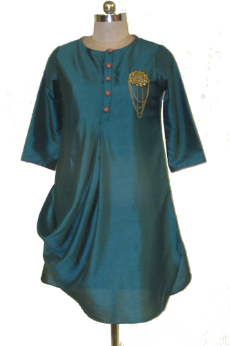 Ladies Designer Tunic Bust Size: 36 Inch (In)