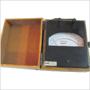 Portable Watt Meter - Metal and Wood, 10 x 15 x 5 cm , Voltage Range 0-300V, Current Range 0-10A, Analog Display, Accurate Measurements, Compact Design, Easy Maintenance, Long Functional Life