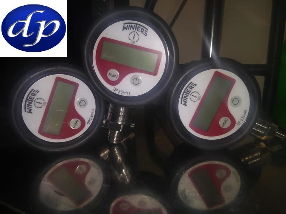 Polished Winters Digital Pressure Gauge Model No Dpg224r11