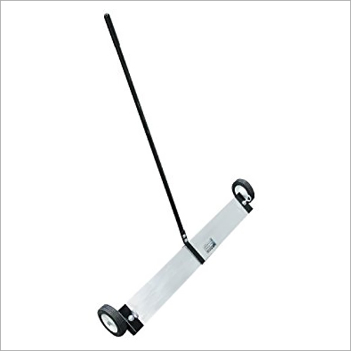 मैग्नेटिक फ्लोर स्वीपर