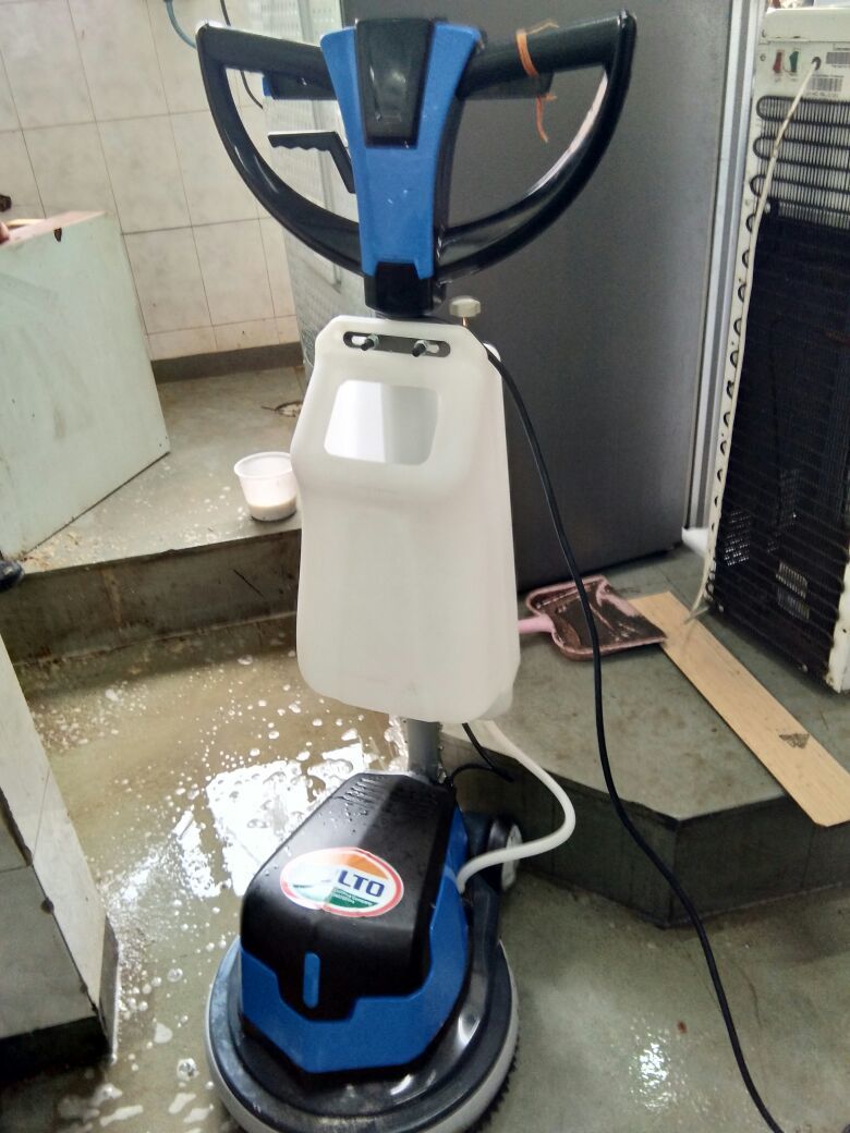 Single Disc Floor Scrubbers