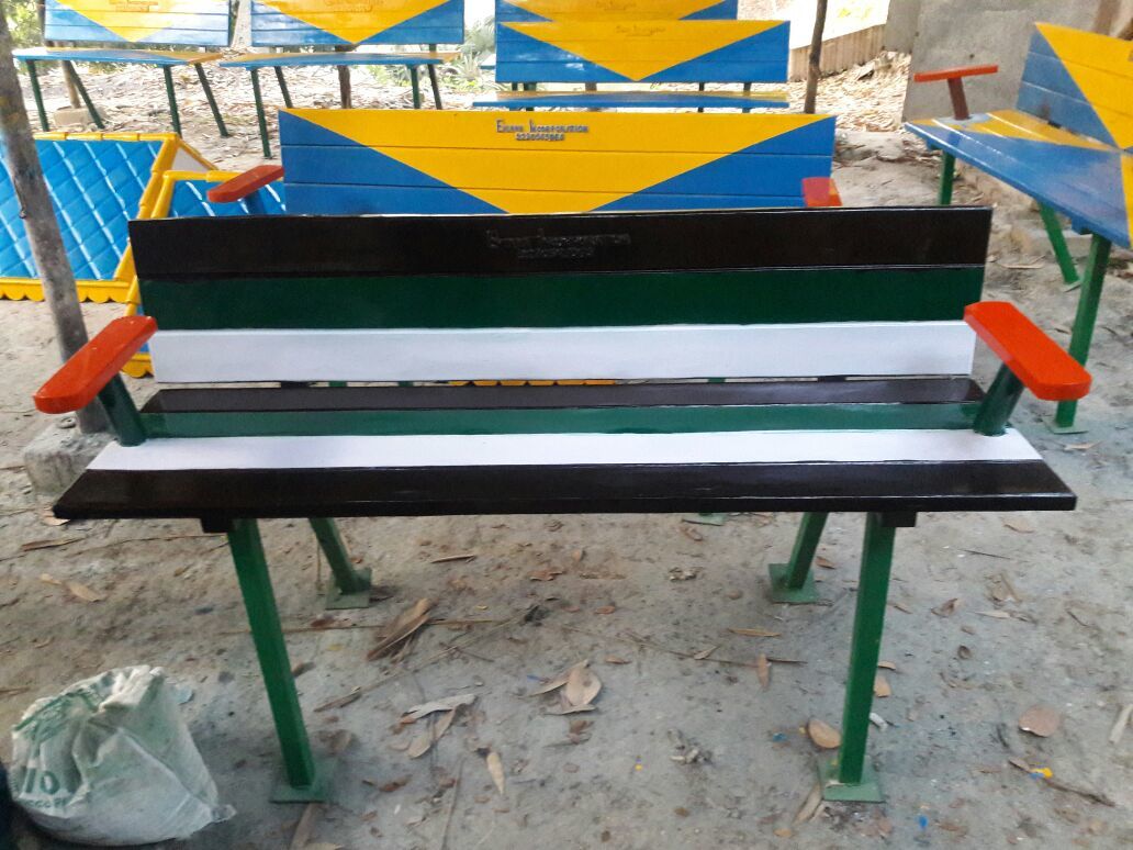 Garden Bench - Metal & Wood