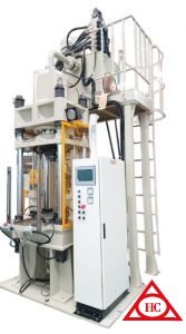 200 Tons Oil Press Hydraulic Machine - W:2600*H4200mm, 30HP Power, High Productivity for Automotive & Electronics Industries