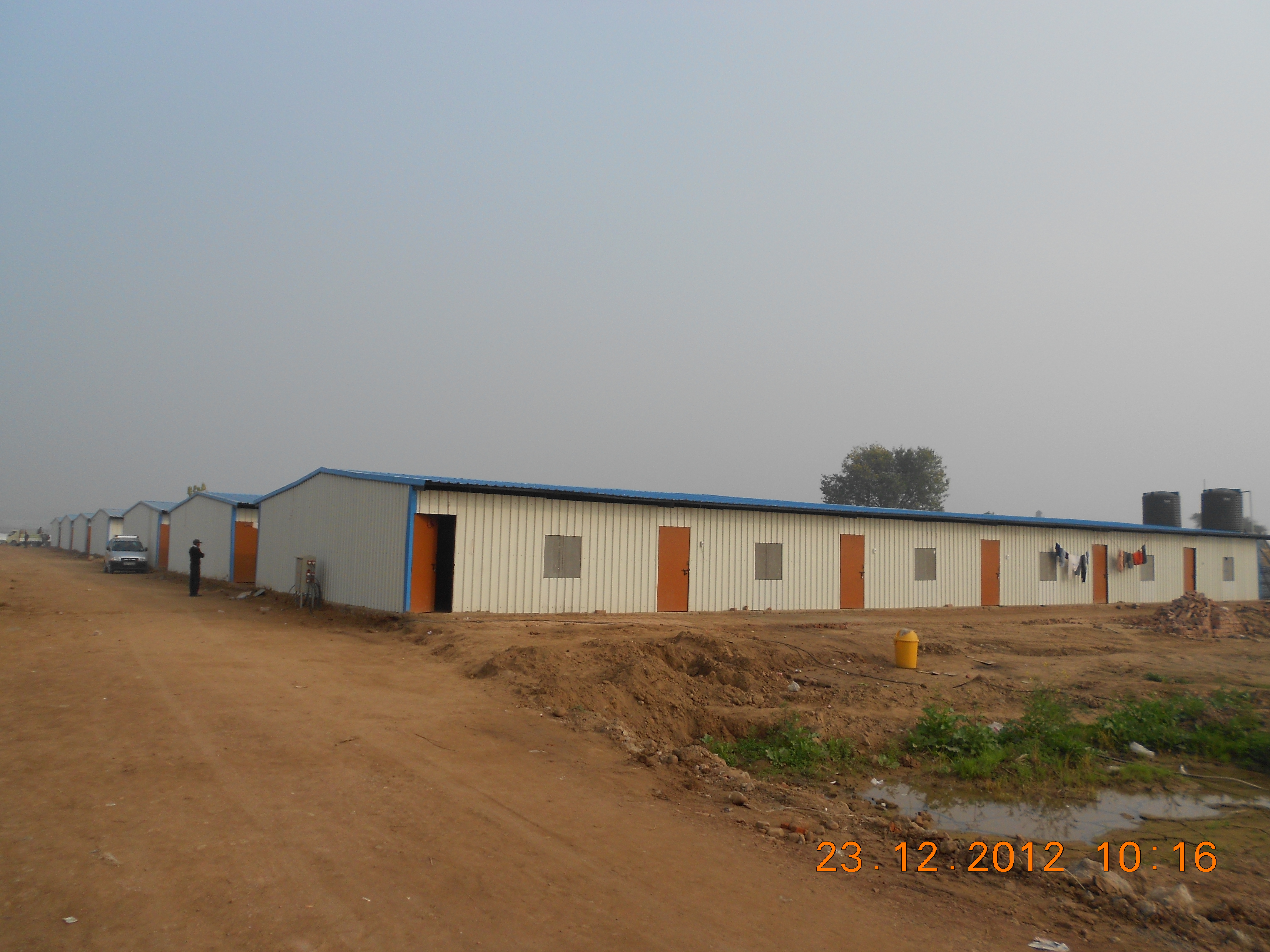 Portable Site Office - Steel & Cement Board Construction, 20-year Lifespan, Water Resistant Walls, Versatile Use For Meetings & Storage