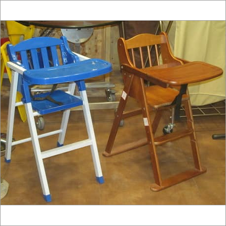 बच्चों का कुर्सी