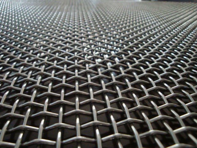 Crimped Wire Mesh - Coarse Ss, 30m X 1220mm | Durable, Rust-resistant, Long-lasting, High Capacity, Reliable Operation, Variable Mesh Size